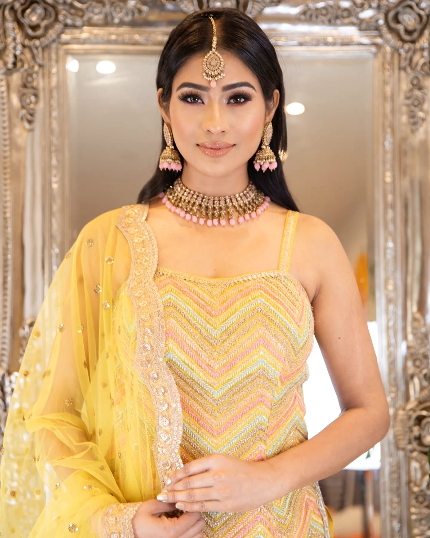 Aaina Jhumka Set - Yellow